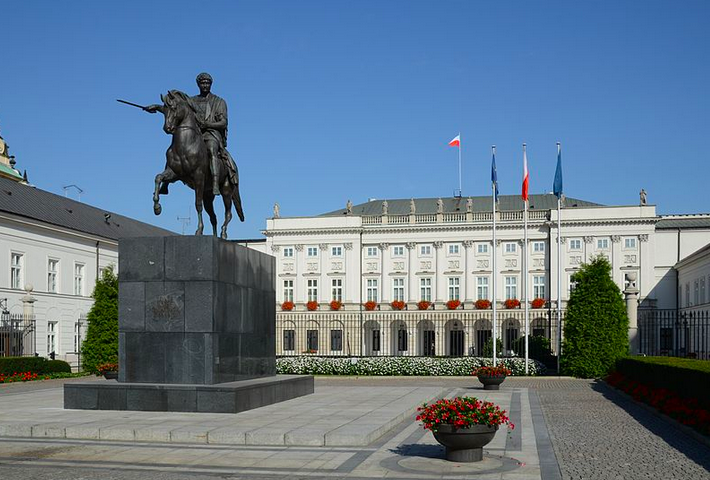 Kto wygra wybory prezydenckie?  Wyniki sondażu Research Partner na Panelu Ariadna.