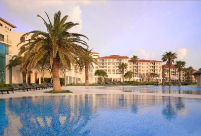 Cisza, spokój i selekcja gości: coraz więcej Polaków popiera hotele tylko dla dorosłych