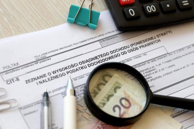 Połowa Polaków popiera płacenie niższych podatków  nawet jeśli doprowadzą do tego w nieuczciwy sposób